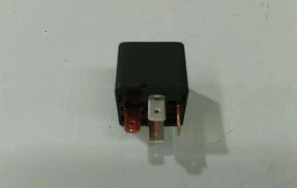 KIA Sorento Other relay 9522517000