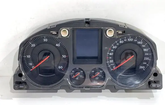 Volkswagen PASSAT B6 Speedometer (instrument cluster) A2C53106067