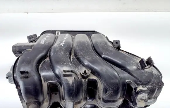 Hyundai i40 Intake manifold 393002B100