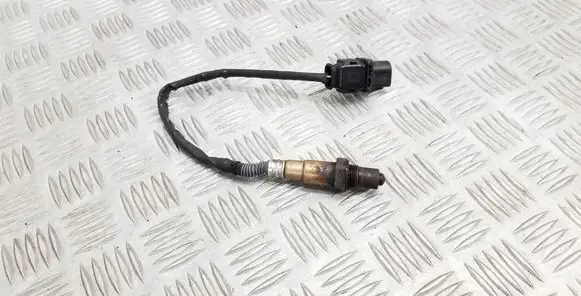 Skoda Octavia Mk2 (1Z) Lambda probe sensor 07C906262BH 441