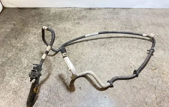 Volkswagen Transporter - Caravelle T6 AdBlue supply pipe 7E0131983G