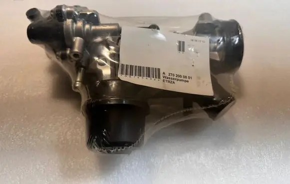 Mercedes-Benz B W246 W242 Water pump A2702000801