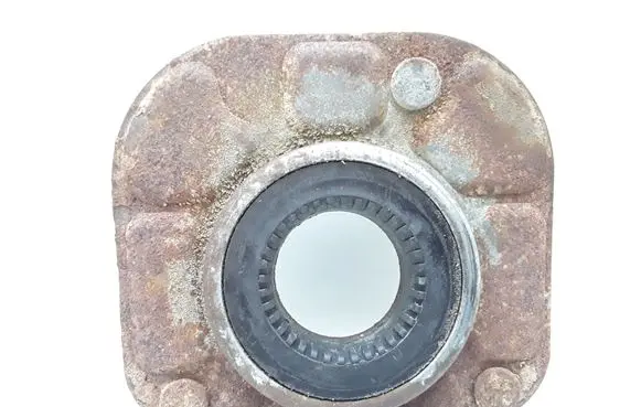 Volvo S70 V70 V70 XC Front upper strut mount 