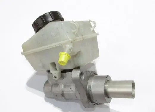 Opel Zafira B Master brake cylinder