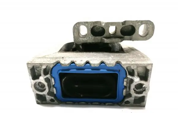 Volkswagen PASSAT B6 Engine mount bracket 1K0199262