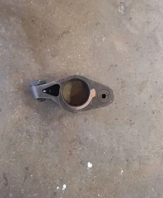 Volkswagen Touran I Valve rocker arm 03G443A 548260