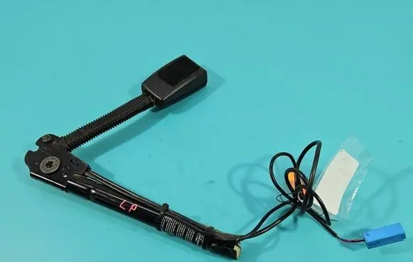 Land Rover Range Rover Sport L320 Front seatbelt EVB500940PMA IMPRK1556072
