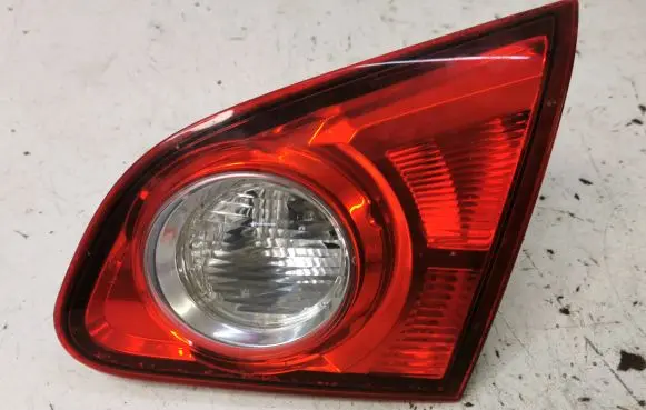 Nissan Qashqai Tailgate rear/tail lights 26550JD800 89071064 P02LB0051