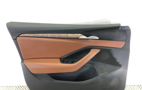 Skoda Superb B9 Front door card panel trim