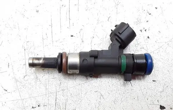 Renault Sandero II Fuel injector 0280158293