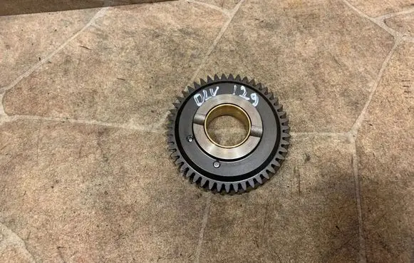 Mercedes-Benz E W212 Timing chain sprocket A6510301613