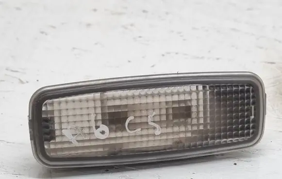 Audi A6 S6 C5 4B Other interior light 8L0947105A