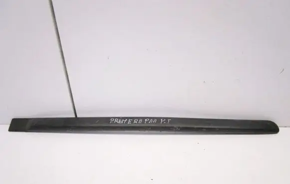 Nissan Primera Rear door trim (molding) 828702F000
