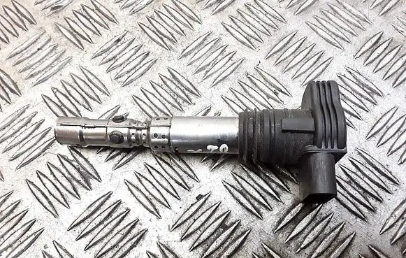 Audi TT Mk1 High voltage ignition coil 0040102043 0445212513