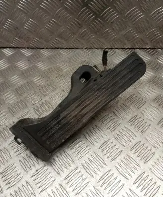 Audi A3 S3 8P Accelerator throttle pedal 1K1721503F