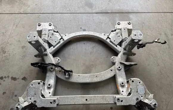BMW i4 Front subframe 7915428