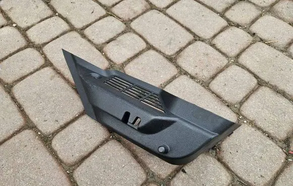 Opel Mokka B Parcel shelf load cover mount bracket 9835355580