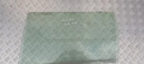 Honda Accord Rear door window glass