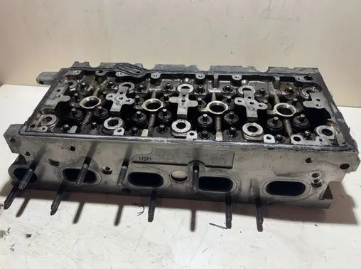 Skoda Octavia Mk3 (5E) Engine head 04L103373E