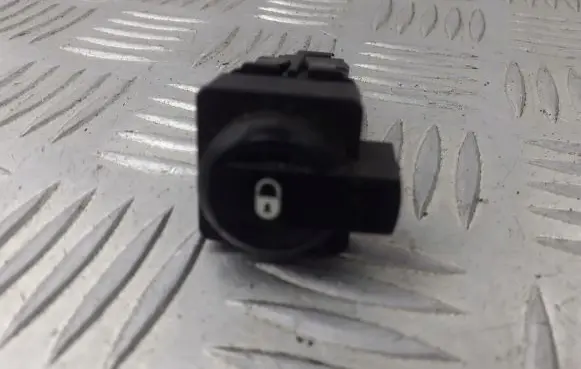 Citroen C4 I Central locking motor 