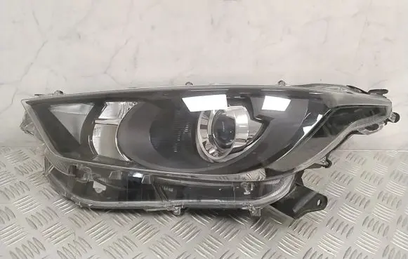 Toyota Yaris XP210 Headlight/headlamp 81170K0060