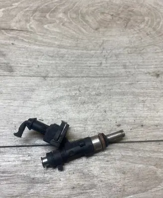 Fiat Punto (188) Fuel injector 0280158167