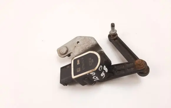 BMW 5 E60 E61 Headlight/headlamp level sensor 6776614