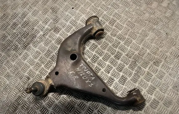Toyota Hilux (AN10, AN20, AN30) Front lower control arm/wishbone