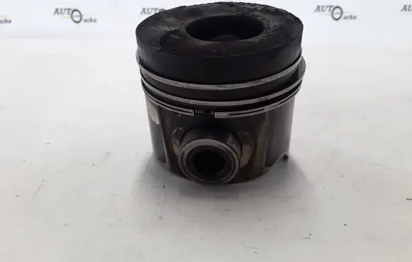 Renault Laguna II Piston with connecting rod 7701476239