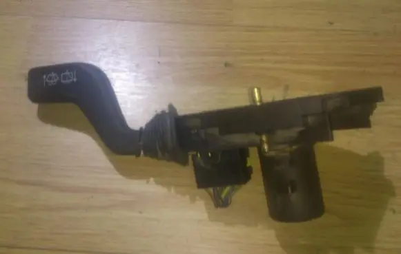 Opel Astra F Wiper control stalk 90306520