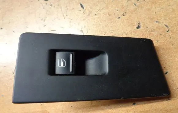 Electric window control switch