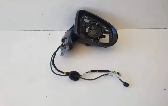 Mercedes-Benz CLS W257 Front door electric wing mirror 2578103800