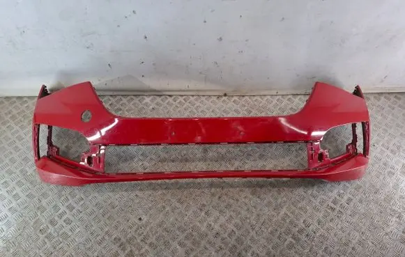 Skoda Scala Front bumper 657807221