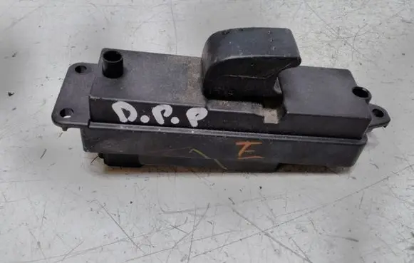 Mazda 3 I Electric window control switch BS3E66370