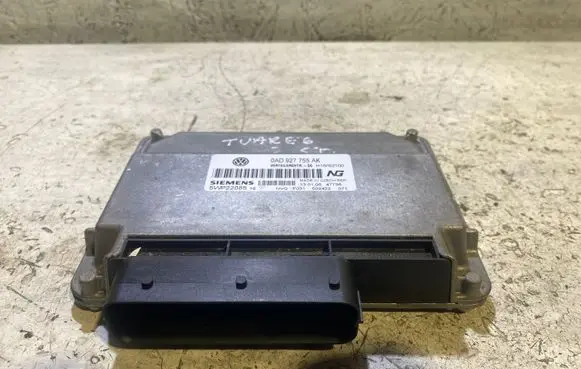 Volkswagen Touareg I Gearbox control unit/module 0AD927755AK 5WP22085 H16S2100