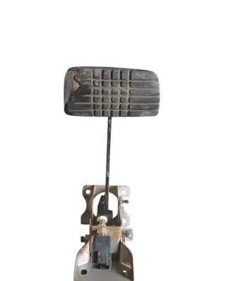 Subaru Outback Brake pedal