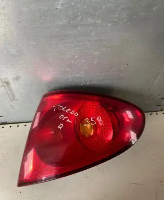 Seat Toledo III (5P) Rear/tail lights 5P5945096b 5P5945112