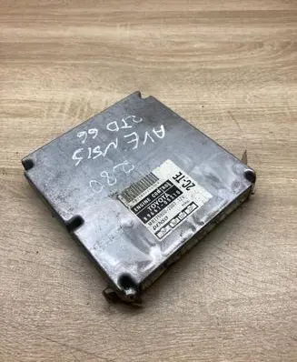 Toyota Avensis T250 Engine control unit/module ECU 8966105310 MB1758002007