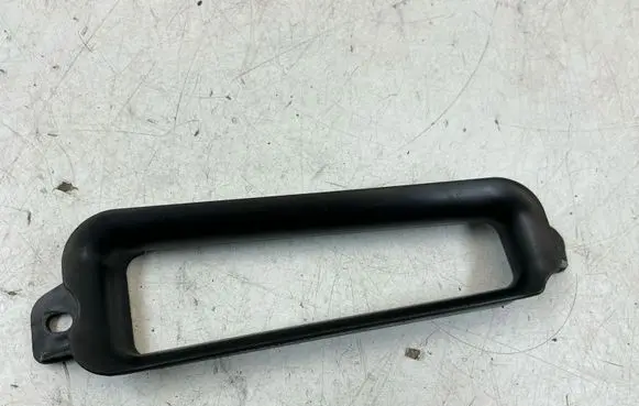 Ford Edge II Air intake duct part F2G39C675CB