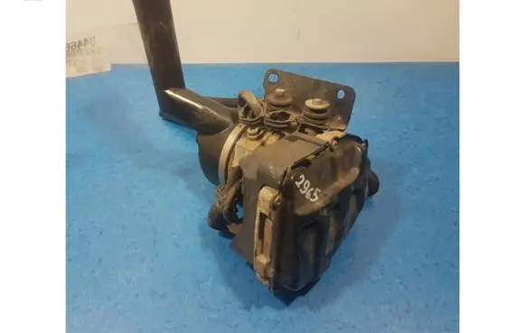 Peugeot 308 Power steering pump 9684979180