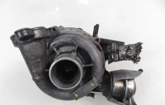 Citroen C4 I Turbo 9663199280
