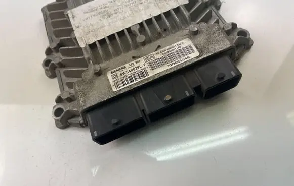 Peugeot 407 Engine control unit/module 9656061180