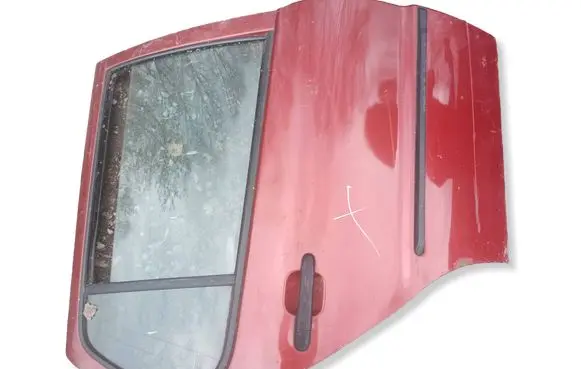 Volkswagen Polo III 6N 6N2 6NF Rear door 