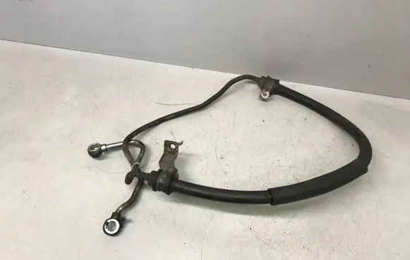 Power steering hose/pipe/line