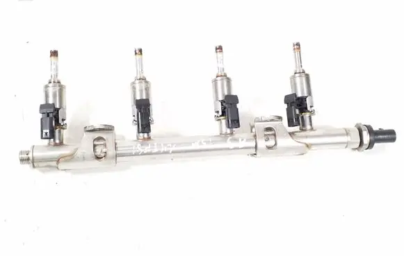 Audi A3 S3 8V Fuel injectors set 04E133320D 04E906036E