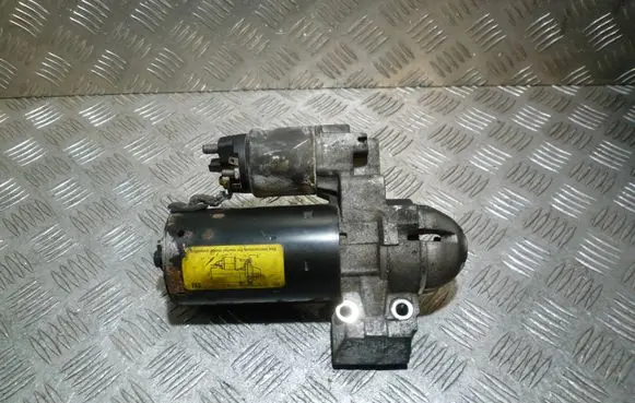 BMW 3 E90 E91 Starter motor 0001148010