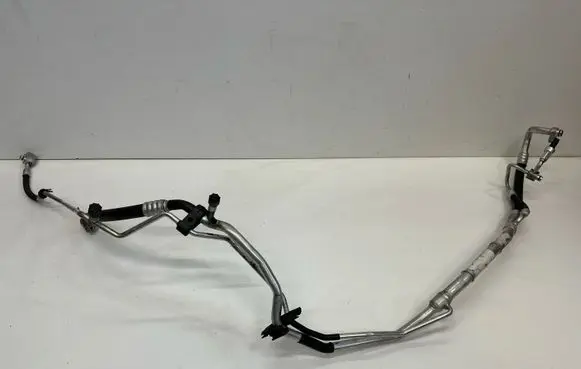 Porsche Cayenne (92A) Air conditioning (A/C) pipe/hose 7P5820741CM