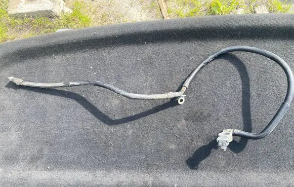 Seat Leon (1M) Negative earth cable (battery)