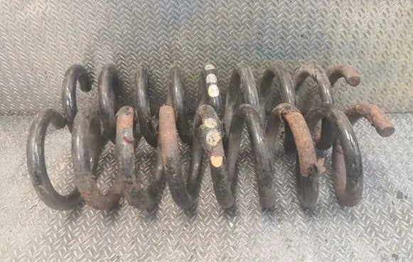 Mercedes-Benz C W203 Set of springs and shock absorbers (Front and rear)