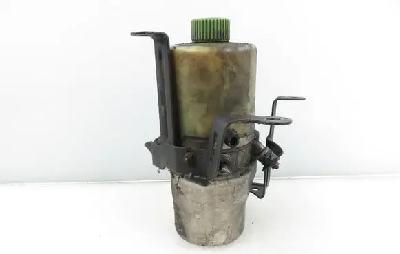 Skoda Fabia Mk1 (6Y) Power steering pump 6R0423156B